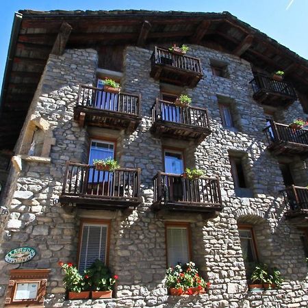Hotel Dolonne Κουρμαγιέρ Εξωτερικό φωτογραφία