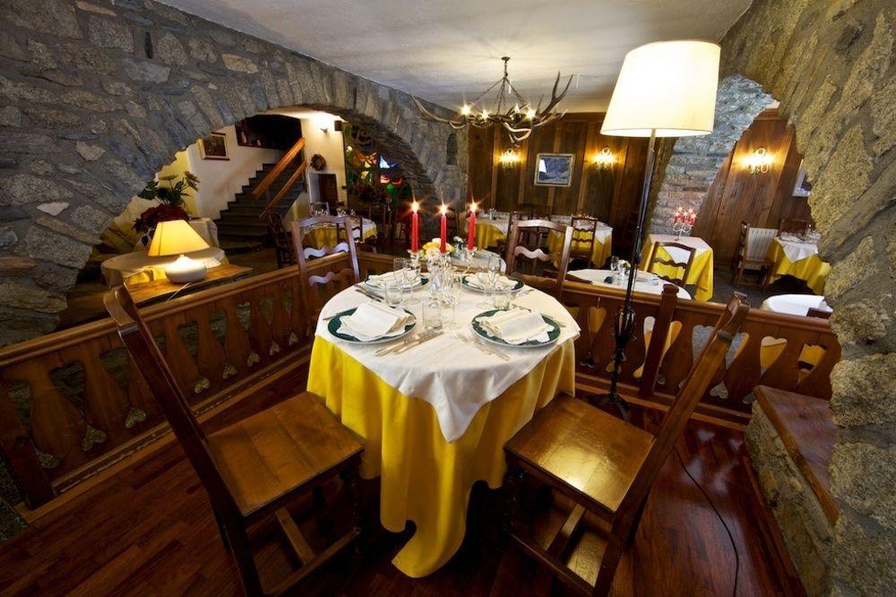 Hotel Dolonne Κουρμαγιέρ Εξωτερικό φωτογραφία