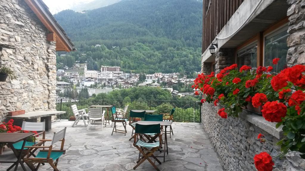 Hotel Dolonne Κουρμαγιέρ Εξωτερικό φωτογραφία